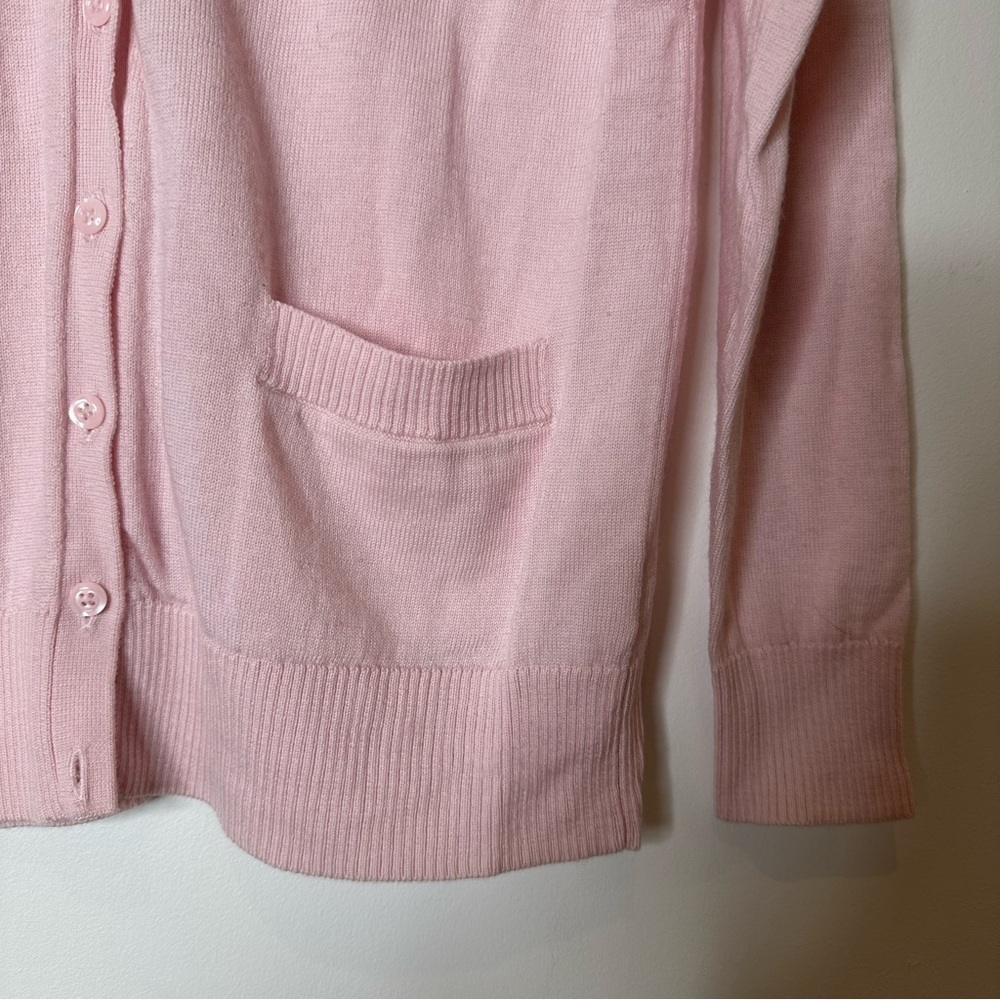 Lord & Taylor Extra Fine Merino wool button down  light pink women’s shirt - Picture 3 of 8